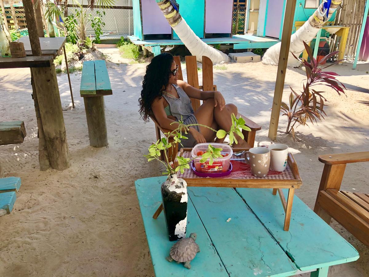 Tropical Oasis Hostel Caye Corker Luaran gambar