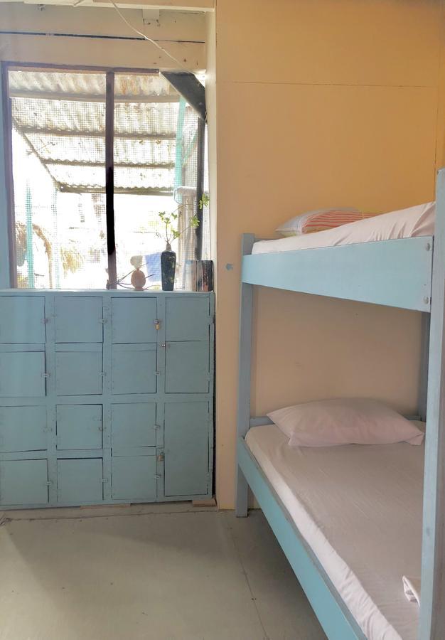 Tropical Oasis Hostel Caye Corker Luaran gambar
