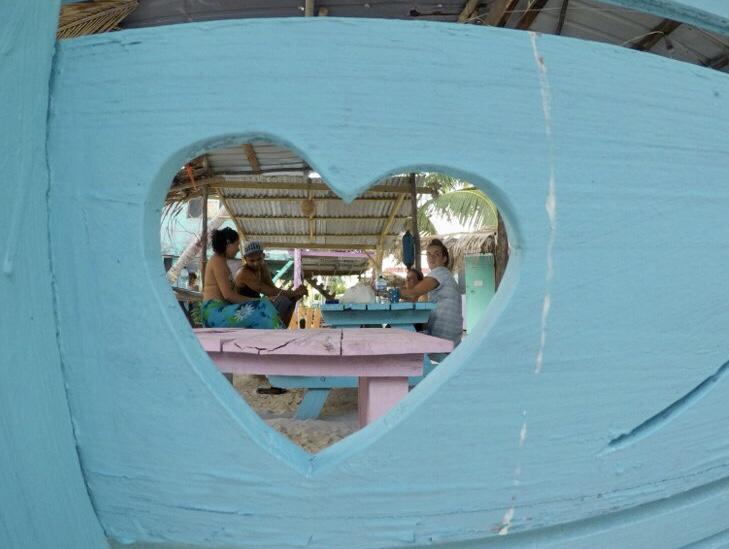 Tropical Oasis Hostel Caye Corker Luaran gambar